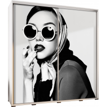 Szafa 205 z grafiką WOMAN IN RETRO STYLE PENELOPA Podstawowe